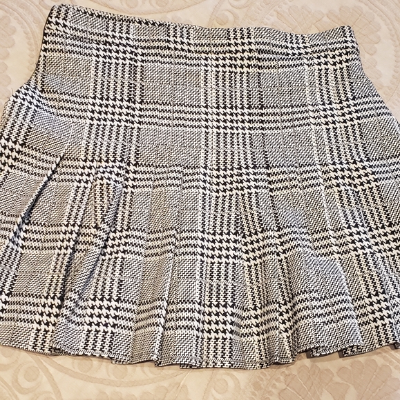 Plaid mini skirt - Picture 1 of 3